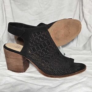 Elegant Black Women's Heeled Sandals